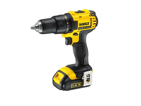 Akumulatorska bušilica-odvijač DCD733C2