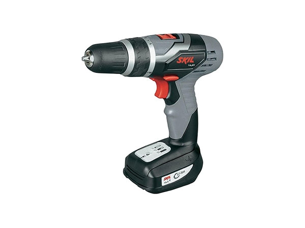 Akumulatorska bušilica/odvijač  Skil 2421 AA